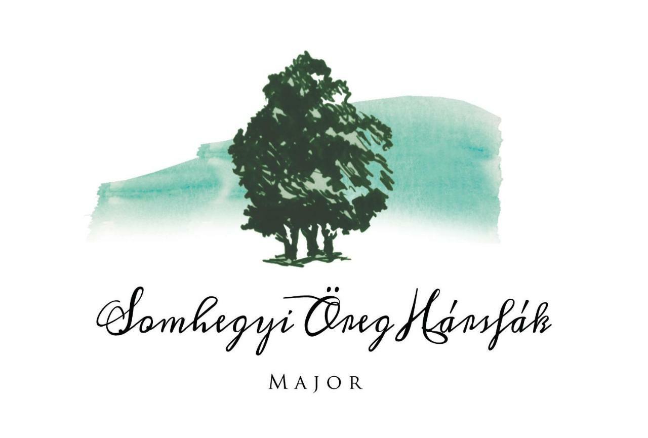Somhegyi Oereg Harsfak Major Vendeghaz Bed & Breakfast Bakonybél Exterior photo