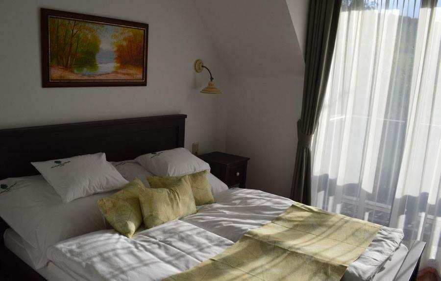 Somhegyi Oereg Harsfak Major Vendeghaz Bed & Breakfast Bakonybél Exterior photo