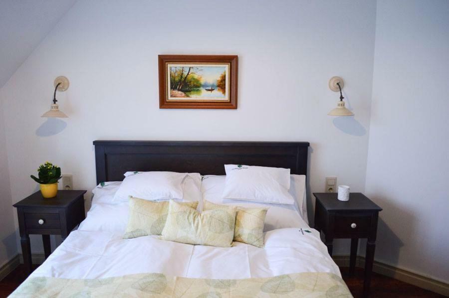 Somhegyi Oereg Harsfak Major Vendeghaz Bed & Breakfast Bakonybél Exterior photo