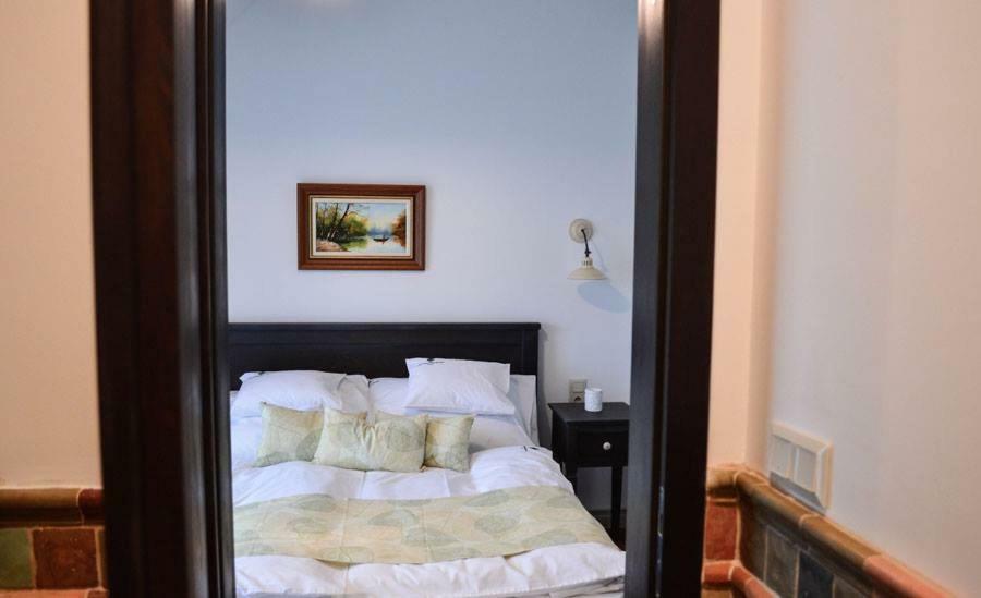 Somhegyi Oereg Harsfak Major Vendeghaz Bed & Breakfast Bakonybél Exterior photo